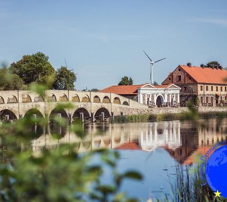Pakruojis Manor Hotel Miller'S House Экстерьер фото
