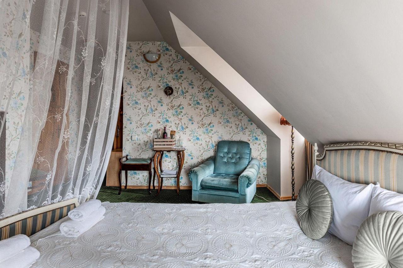 Pakruojis Manor Hotel Miller'S House Экстерьер фото