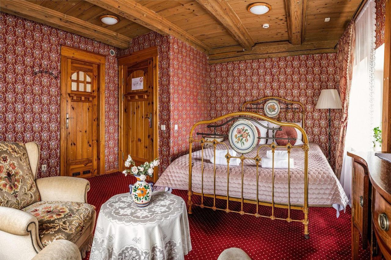 Pakruojis Manor Hotel Miller'S House Экстерьер фото