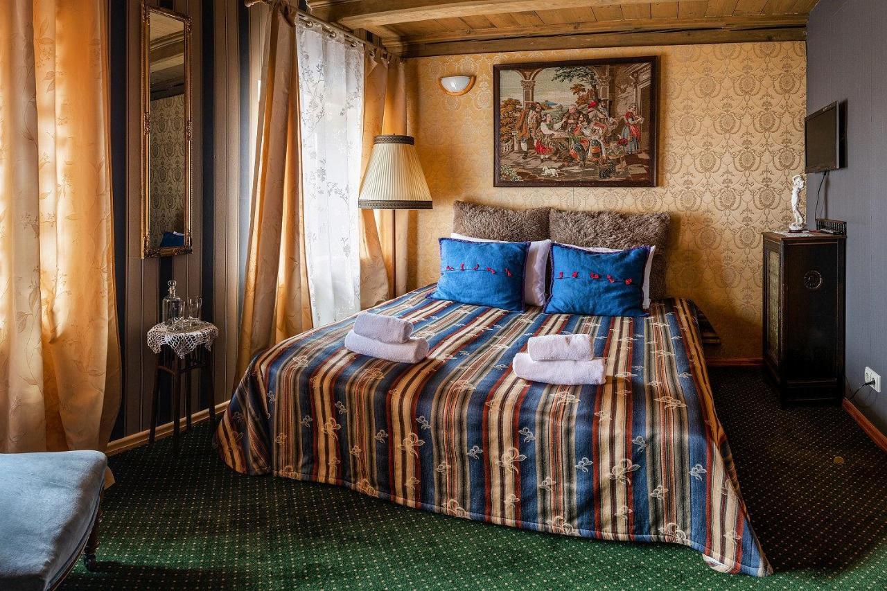 Pakruojis Manor Hotel Miller'S House Экстерьер фото