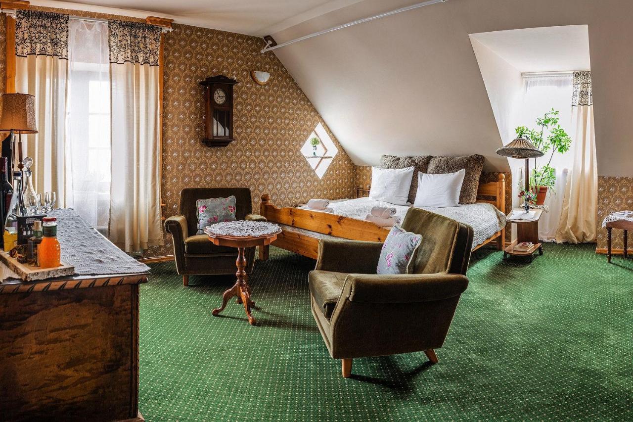 Pakruojis Manor Hotel Miller'S House Экстерьер фото