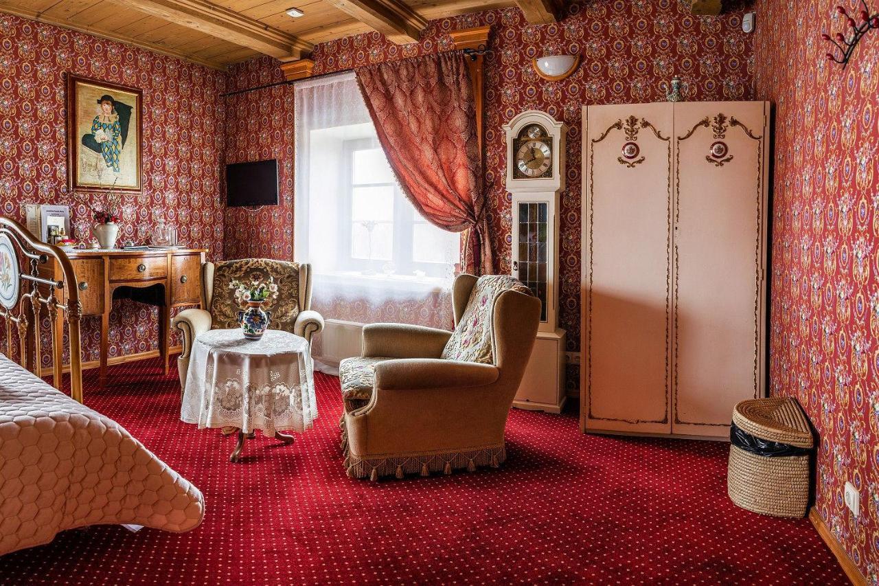 Pakruojis Manor Hotel Miller'S House Экстерьер фото