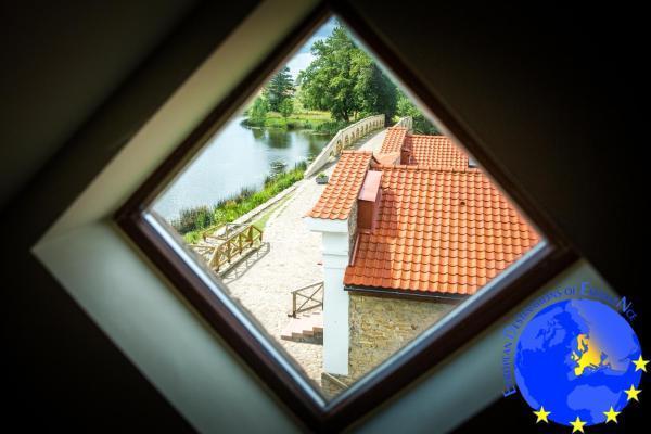 Pakruojis Manor Hotel Miller'S House Экстерьер фото